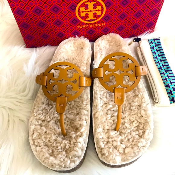 Tory Burch Miller Sandals Cloud Shearling Size 7, 8, 8.5, 9, 9.5, 10 - Picture 1 of 16